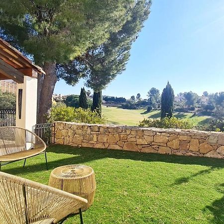 Superbe Villa-Domaine Avec Golf Piscine Et Tennis Saint-Cyr-sur-Mer Dış mekan fotoğraf