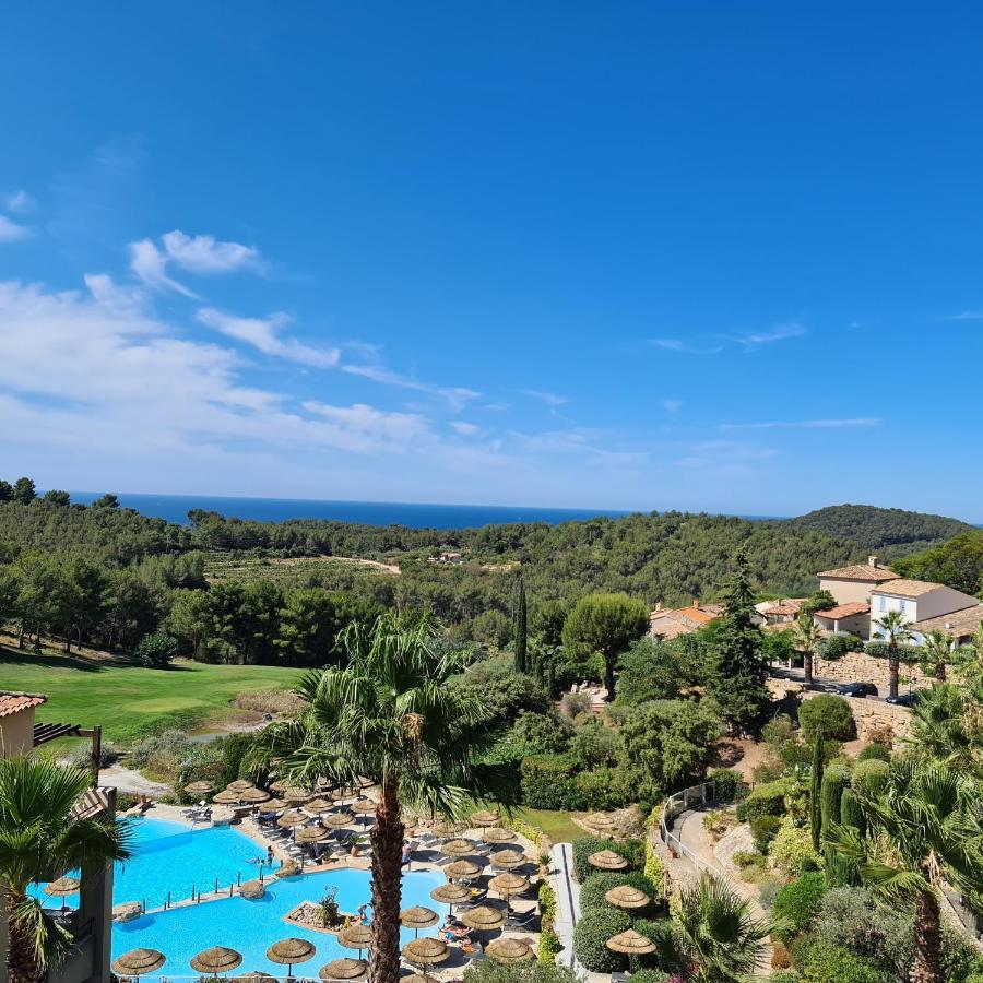 Superbe Villa-Domaine Avec Golf Piscine Et Tennis Saint-Cyr-sur-Mer Dış mekan fotoğraf