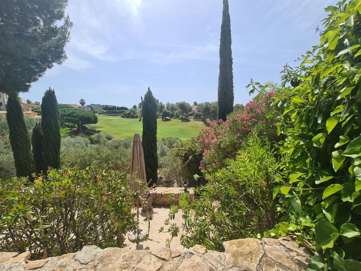 Superbe Villa-Domaine Avec Golf Piscine Et Tennis Saint-Cyr-sur-Mer Dış mekan fotoğraf