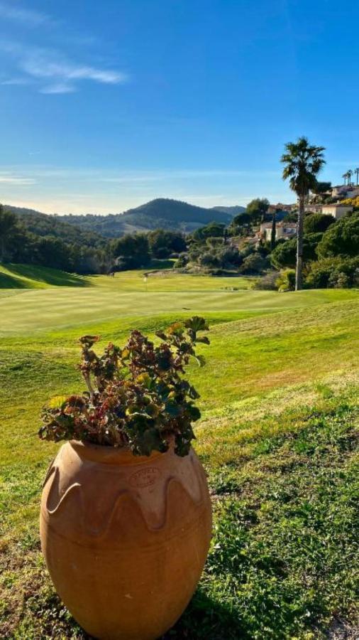 Superbe Villa-Domaine Avec Golf Piscine Et Tennis Saint-Cyr-sur-Mer Dış mekan fotoğraf