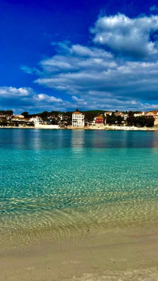 Superbe Villa-Domaine Avec Golf Piscine Et Tennis Saint-Cyr-sur-Mer Dış mekan fotoğraf