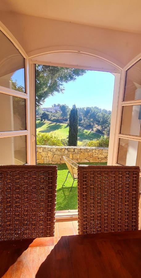 Superbe Villa-Domaine Avec Golf Piscine Et Tennis Saint-Cyr-sur-Mer Dış mekan fotoğraf
