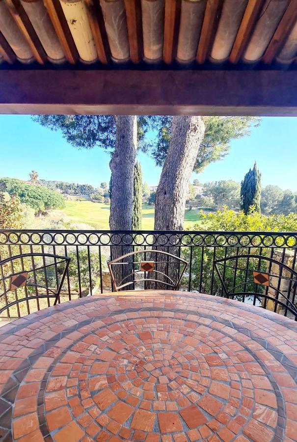 Superbe Villa-Domaine Avec Golf Piscine Et Tennis Saint-Cyr-sur-Mer Dış mekan fotoğraf